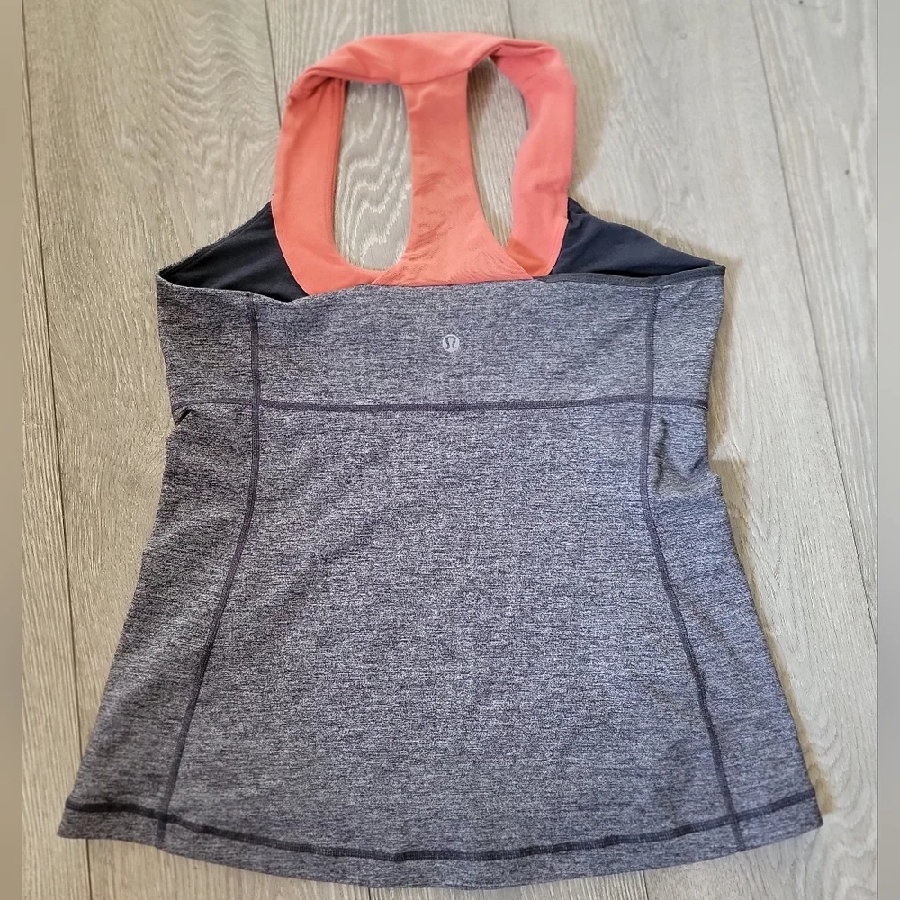Lululemon Razorback Top - Picture 2 of 3